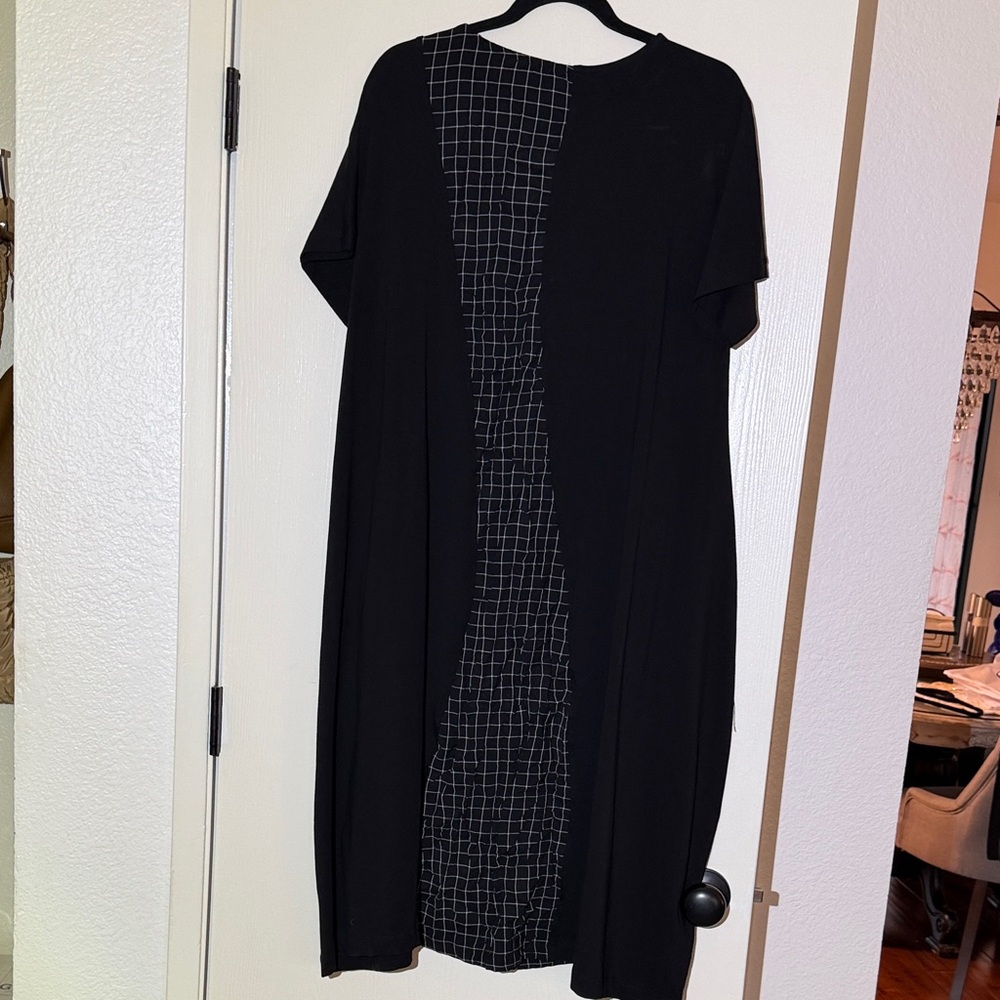 Elegant Black Grid Pattern Dress with pockets size 1 / XL 10-12 - Picture 5 of 6